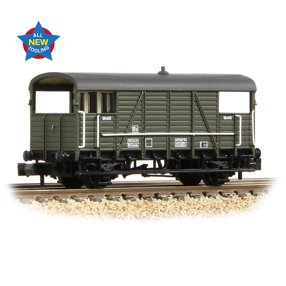 SE&CR 25T Dance Hall Brake Van BR Departl Olive Green